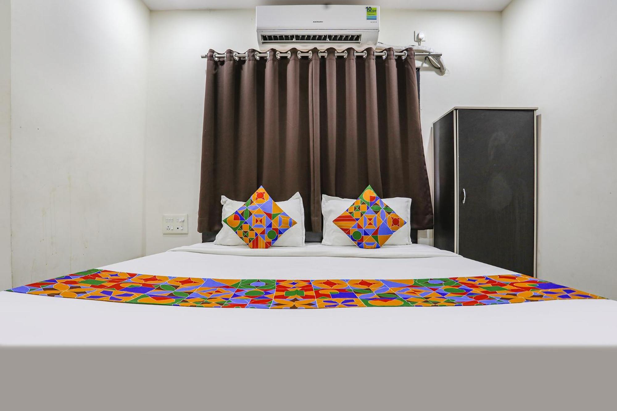 Fabhotel New Shraddha Inn - Nr Airport Colony ナーグプル エクステリア 写真